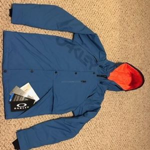 Oakley men's snowboard jacket
